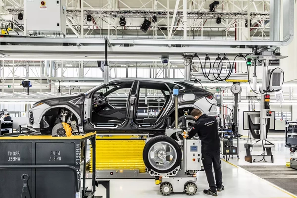 Vehicle manufacturing